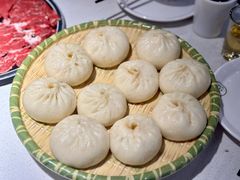 -茅草房·河畔园林火锅