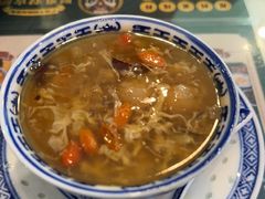-广信牛奶甜品世家(台东店)