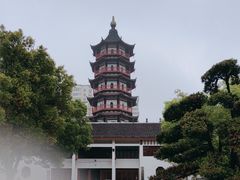-绳金塔