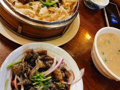 牛腩蒸陈村粉-黄但记老店·陈村粉食府