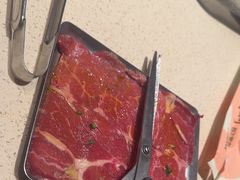 -蚂蚁洞·烤肉大营地(上海静安大悦城店)