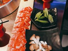 -辣伍鲜毛肚老火锅(元一店)