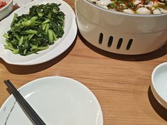 -自己人·宜昌菜(水悦城店)