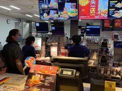 -麦当劳(江湾镇店)