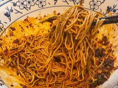 大碗鸡丝凉面-有红鸡毛店·川菜(建设路店)