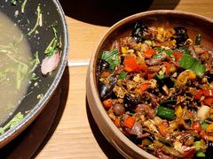 -吃饭皇帝大土家民族菜(正大广场店)