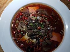 -九锅一堂酸菜鱼(石家庄先天下店)