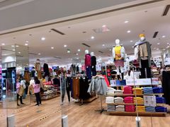 -优衣库(郑州丹尼斯大卫城店)