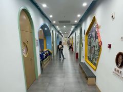 -小荧星艺校(大宁分校)