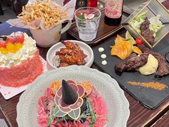 -秘密旅行Bonjour(黑金冠 江南西店)