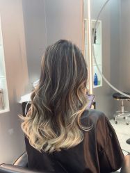 -赤道 Hair Salon