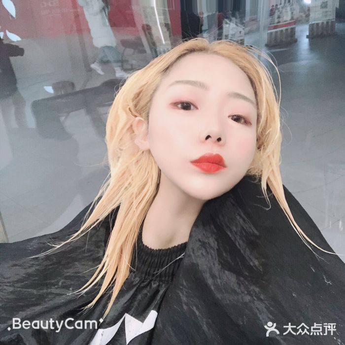 MYYF SALON烫发染发图片