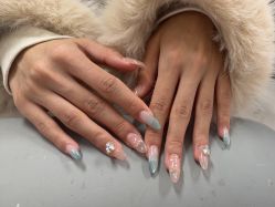 -尤米一站式美甲美睫