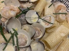 -潮一不贰·法式甜品·生日蛋糕·西式简餐(外滩店)