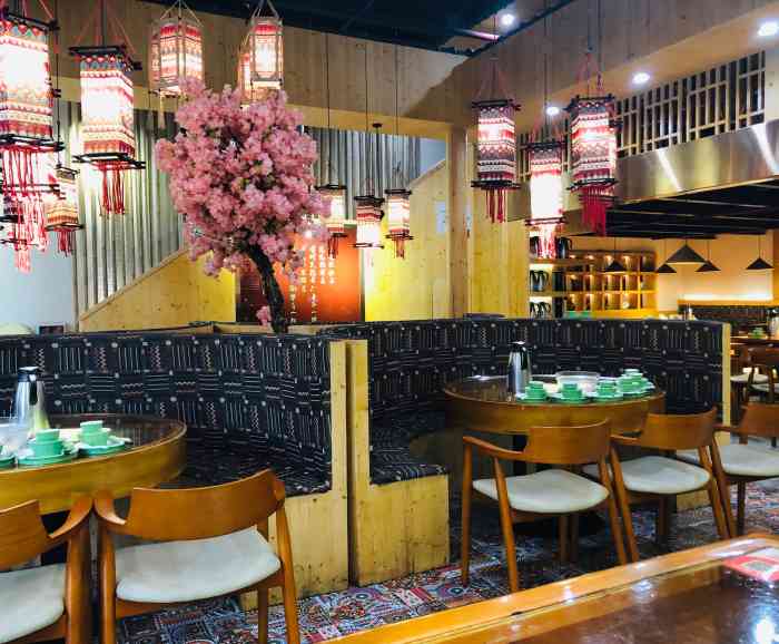 陈师傅腊鲢鱼(巨大产意园店)-"会江地铁c出口唯一一家有点菜的饭店