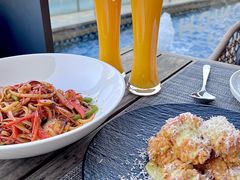 -MONICH牛排融合餐厅(和义大道购物中心店)