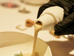 -AZUR聚(香格里拉饭店)