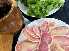 -银同牦牛肉火锅