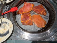 -阪尚皇·原切牛排·烤肉火锅自助(北京路店)