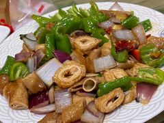 -超越海鲜屋(飞龙物业店)