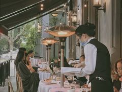 -星巴克(上海虹桥新天地二店)