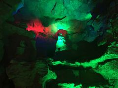 景点-泰安地下龙宫景区