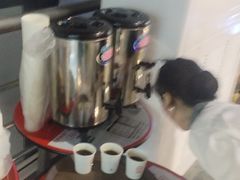 -海底捞火锅(玉桥商业广场店)