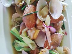 -四川小胡子海鲜(丁村万人海鲜广场店)