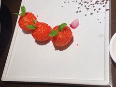 -江上荟·创意中国菜(绿地缤纷城店)