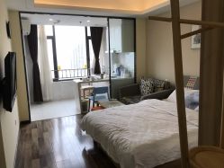 -母仪天下月子中心(光谷店)