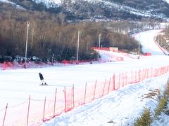 -鳌山滑雪度假区