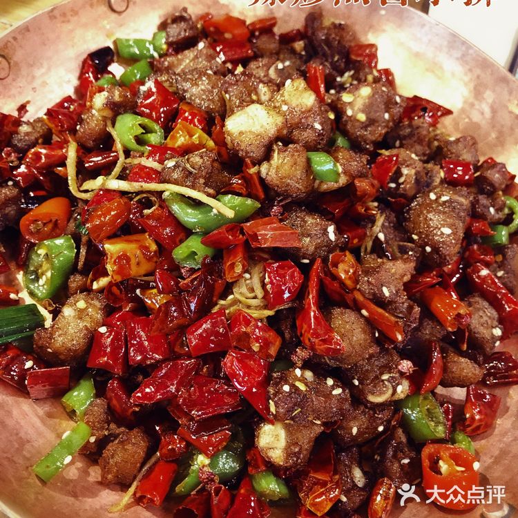 武汉美食探店｜香钿楚菜（汉街店）