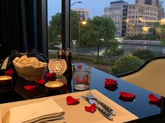 -上海苏宁宝丽嘉酒店·Cafe Bellagio西餐厅