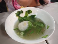 -六合夜市