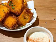 -LESCEDARS Brasserie Bistro香柏树