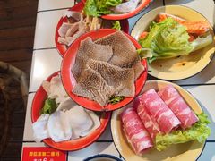 -卤校长老火锅(绿地468店)