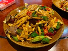 -苗湘食府(十年店)