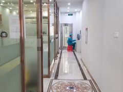 -牙易美口腔连锁(圣堂店)