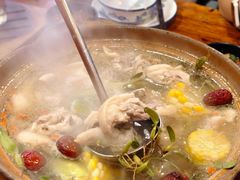 石橄榄炖鸡-洪大厨鸡煲(福田店)