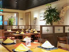 大堂-申德勒加油站西餐厅(日坛路总店)