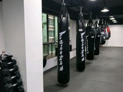 -FIGHTMAN格斗俱乐部(长宁临空店)