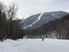 -亚布力新体委滑雪场