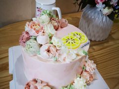 韩式奶油霜裱花蛋糕-Dark Horse·黑马蛋糕·低脂·低糖淡奶(金匙望湖大厦店)