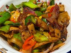 家乡回锅肉-兔槽江湖菜·重庆璧山兔(水围店)