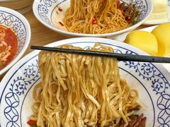 -李与白包子铺(桐梓林店)