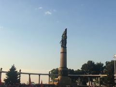 -人民防洪胜利纪念塔