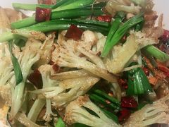 -费大厨辣椒炒肉(万家丽一店)