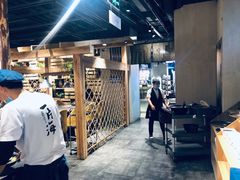 大堂-日进一片海.生腌海鲜火锅.宵夜烧烤(三里屯总店)