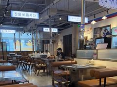 大堂-朴太院·烤肉万岁·创意首尔料理(中联广场店)