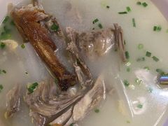 -明丰小渔馆(明月路店)
